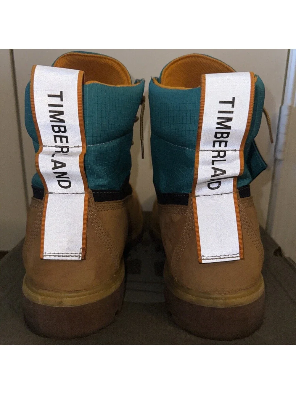 Timberland Men's 6-Inch Treadlight Waterproof Boots Wheat Teal Nubuck Size 12